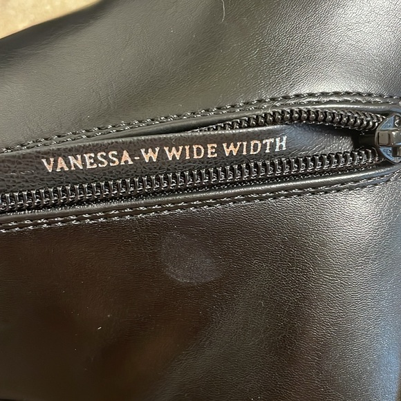 COPY - Ladies short boot size 7.5 wide - Picture 3 of 6